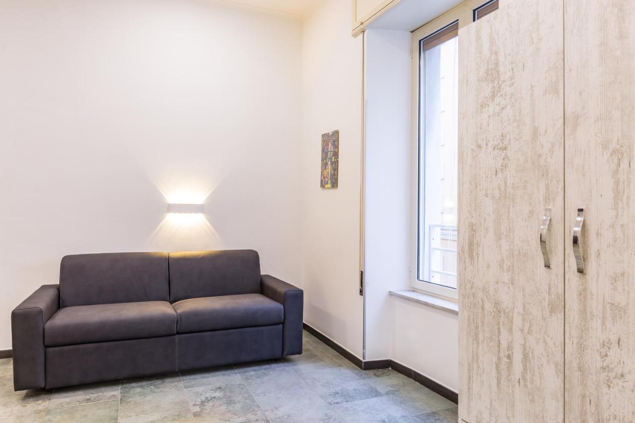 Gelso Complex Studios And Flat By Napoliapartments Eksteriør billede